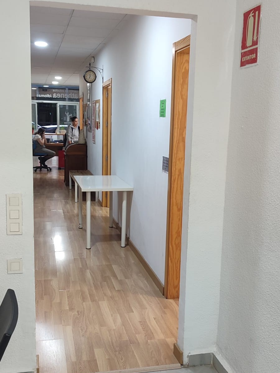 Pasillo de entrada del centro